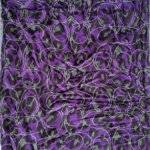 Purple Leopard Coach Print Infinity Scarf - Picture 3 of 5